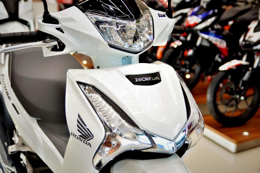 Honda Future FI 125cc 2020 phiên bản mới ra mắt giá từ 3019 triệu